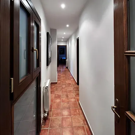 Apartamentos Angelus Plaza Mayor De Graus Exterior foto