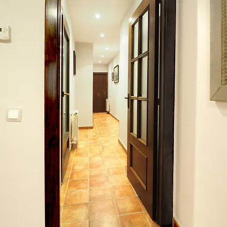 Apartamentos Angelus Plaza Mayor De Graus Exterior foto