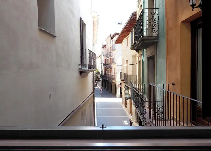 Apartamentos Angelus Plaza Mayor De Graus