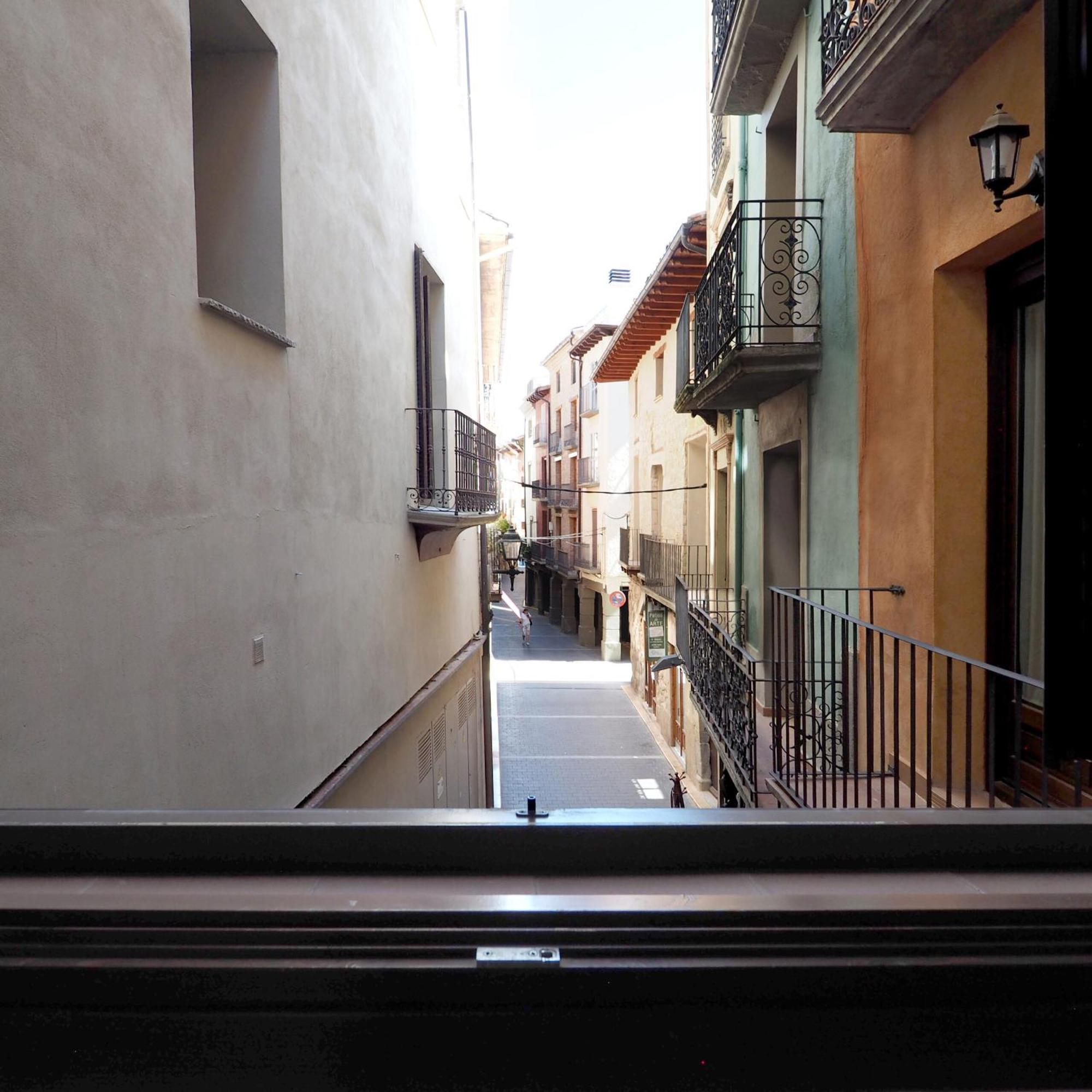Apartment Angelus Plaza Mayor De Graus